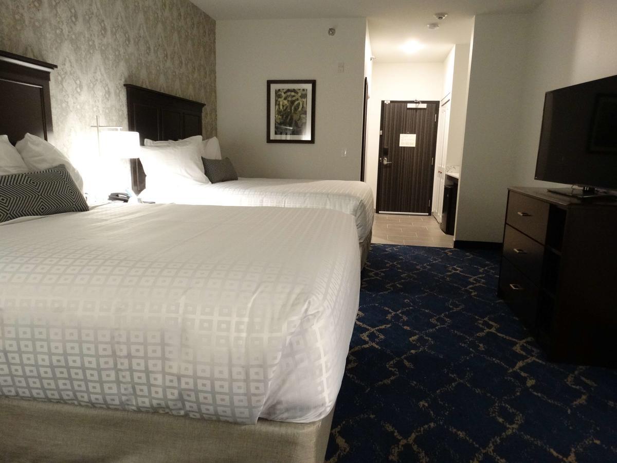 Best Western Plus New Richmond Inn & Suites Exterior photo